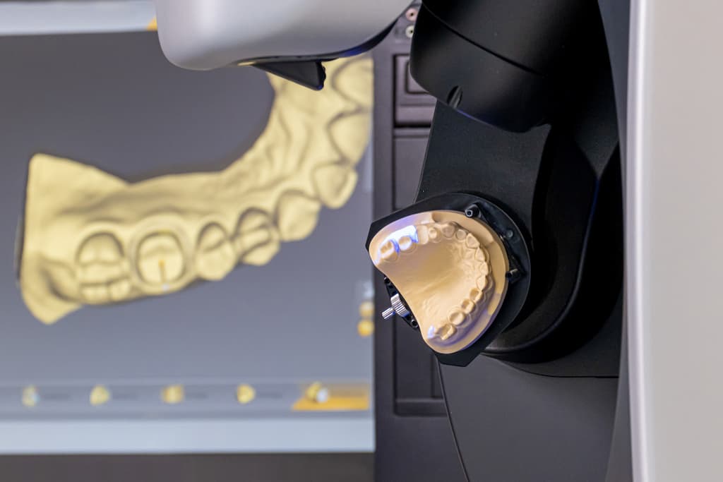 Das hauseigene Dentallabor von Carree Dental in Köln mit modernster CAD CAM Technik