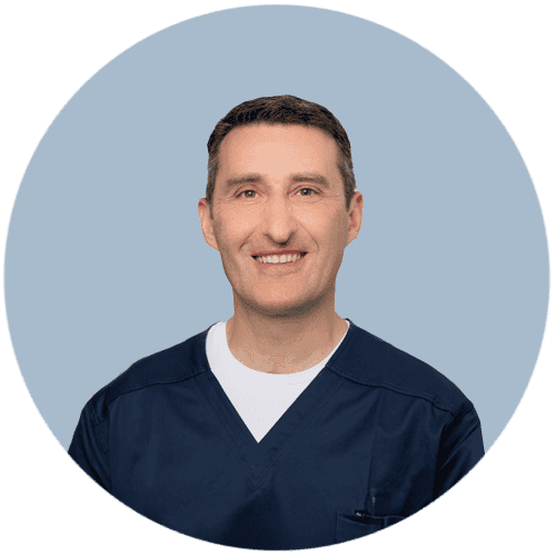 Implantologe Dr Viktor Karapetian